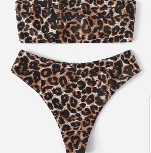 Leopard bikini